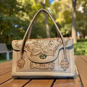 Vintage 1970’s Tooled Leather Handbag